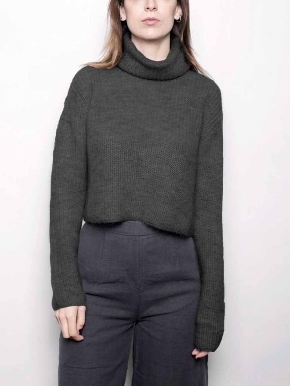7115 by Szeki crop turtleneck wool mohair sweater grey small